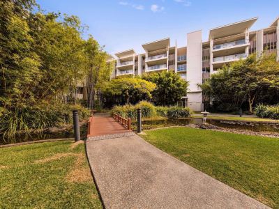 Oaks Brisbane Mews Suites