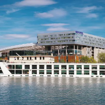 Novotel Lyon Centre Confluence Bord de Saone