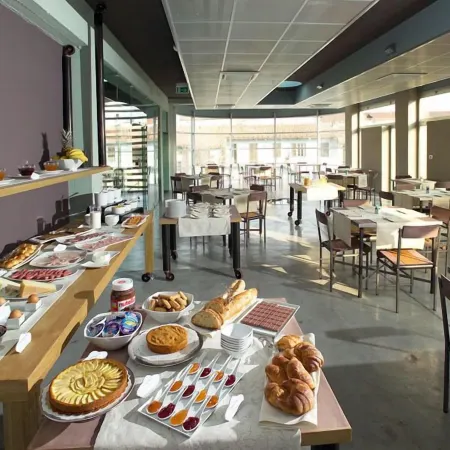 Albergo Cantine Ascheri Отели в г. Бра
