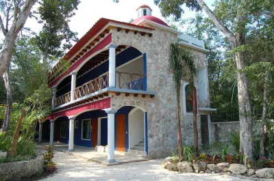 Reserva Ecologica Hacienda Cancun Hotels near Playa las Perlas