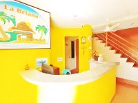 RedDoorz @ La Briana Guest House Santa Fe, Bantayan Cebu Hotel a Santa Fe