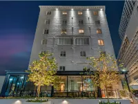 One11 Hotel Hotels near Bicycle Michael's