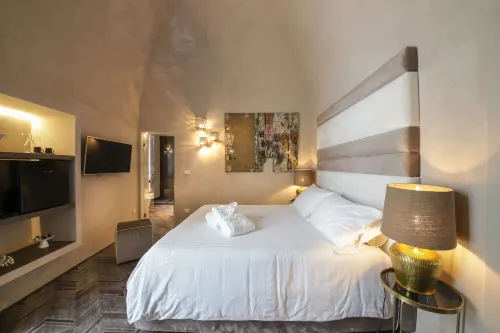 Al Console Luxury Suite - Pensions