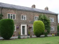 The Manor Guest House - parking