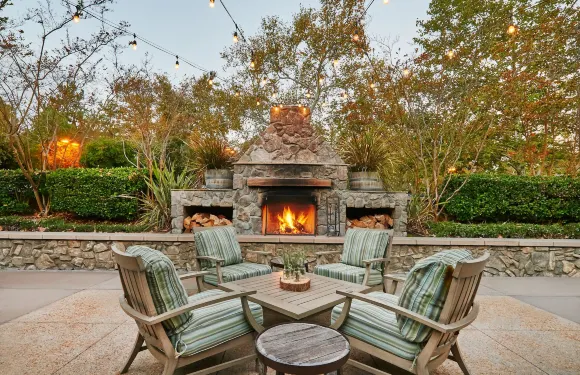 蒂梅丘拉溪酒店