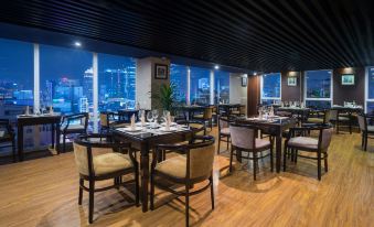 Nhat Ha Maison Hotel (Formerly Nhat Ha 1 Hotel)