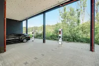 BRIGHT Rosenheim Aicherpark Apartments - Parkplatz