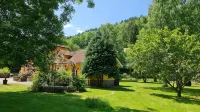 Domaine des Graviers Hotels in Plainfaing