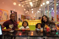 Vila Gale Nep Kids - بار