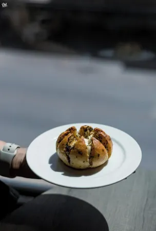 The Bedrooms Maeklong Service Apartment Отели в г. Mueang Samut Songkhram