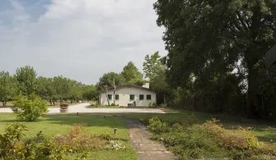 La casa di campagna Hotel in zona Villaggio delle Zucche di Nonno Andrea