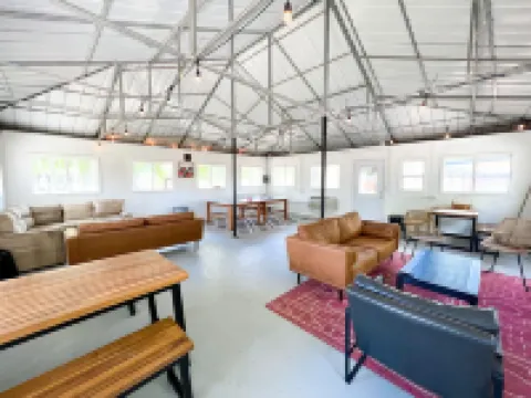 Cedar Creek Lodging & RV Park