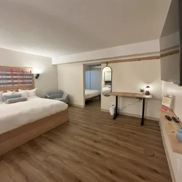 Explorer Rest & Recreation