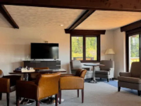 Davos Chalet Hotels in Iron County