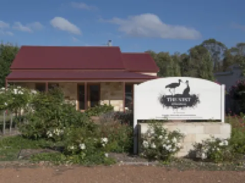 The Nest at Gundaroo Hotels in Yass