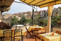 B&B Villa Letizia Các khách sạn ở Pollina