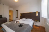 Cerise Nantes Atlantis Hotels in Port-Saint-Pere