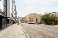 Host & Stay - The Pall Mall Apartment