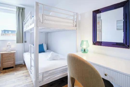 Skyline Duplex Penthouse - Llanelli