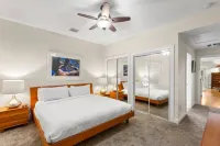 Mesa House, Uno-Perfect Location