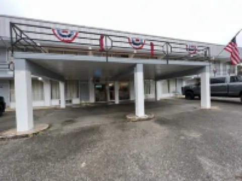 Falls of Rough Motel Hotels in Grayson County