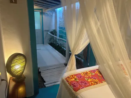 Casa do Tesouro no Quadrado - com L'Occitane - recém inaugurada