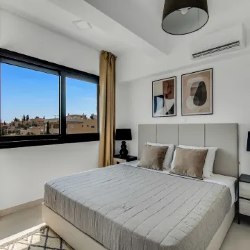 Sanders Elgio - Charming Studio with Balcony