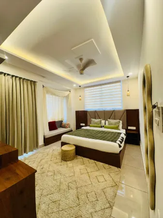 Humming Bird - A Luxury Stay