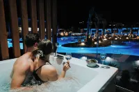 Anna Island - Hot Tub