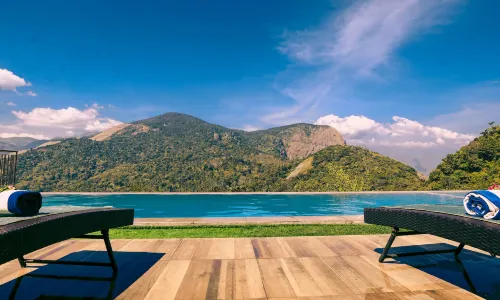 Shola Crown Resort - Munnar