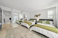 Serene Escapes Hollywood