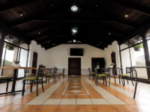 Hotel Los Faroles Hotels in Coban