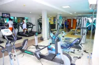 阿迪格套房酒店 - 健身室/gym room