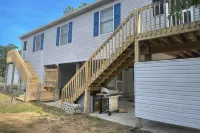 Oak Island 4BR Retreat