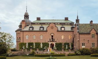 Engsholms Slott - Adults Only