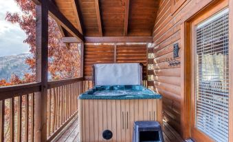 Ern859 - Absolute Paradise - Great Location! Close to All the Action! Cabin