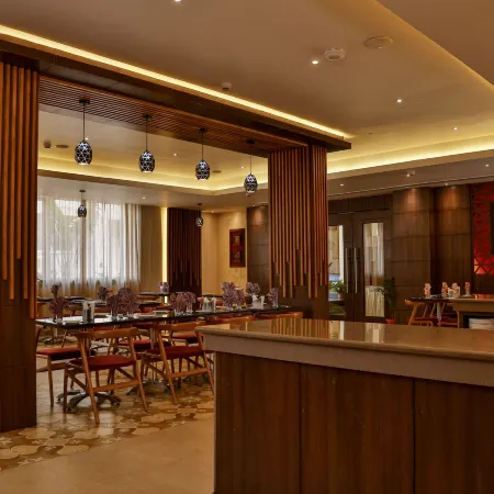 Hotel Niladri Premium