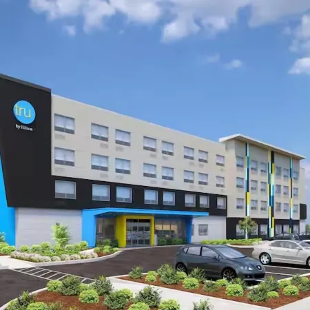Tru by Hilton Lodi