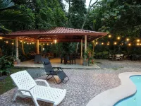 Ukinca Hostel Hotels in Osa