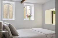 Prestigious Home for Luxury Getaways