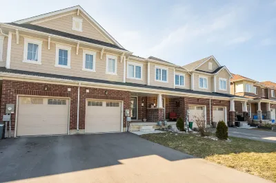 New 3Br Townhouse, Minutes to Niagara Falls and Brock University by Globalstay Hotels in Niagara Regional Municipality