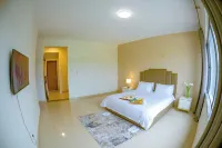 Century Park Hotel and Residences - Hot Tub
