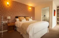 The Falcon at Hatton Hotels in Warwick