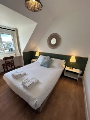 Hôtel Restaurant la Voile Bleue Hotels in Erdeven