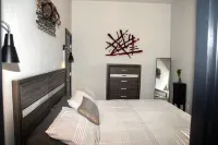 Luxury Meets Historic @ The Luxe Loft - AMAZING LOCATION! Hotels in Algoma