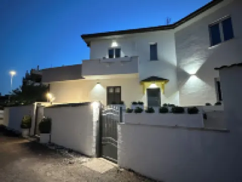 The Gate 441 Rooms Hotels near Commercity