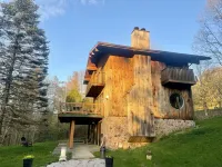 Sunset Cedar Chalet: Getaway in Ellicotville