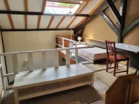 Vacacioneso o Negocios en Paris Hotels near La Fontaine aux Enfants