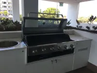 BEACH  Luxury Upmarket 2B 2B unit, OCEAN VIEWS!  250m to BUDDINA BEACH!