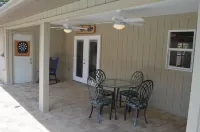 Palm Harbor style family resort Hotels in Palm Harbor